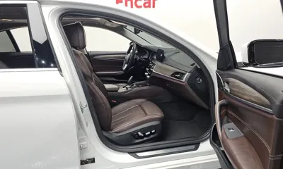 BMW 5-Series 2018, 121338 км, за 13121.96 USD - фото 26
