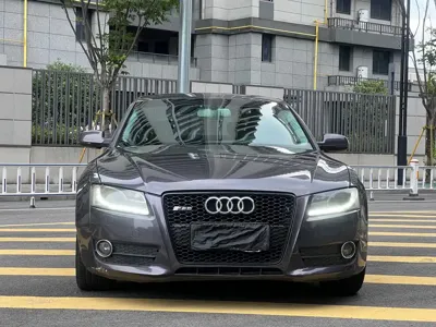 Audi A5 (Import) 2010, 100000 км, за 4372.45 USD