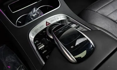 Mercedes-Benz S-Class 2020, 74029 км, за 36923.86 USD - фото 18