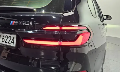 BMW X7 2025, 22913 км, за 91984.63 USD - фото 23