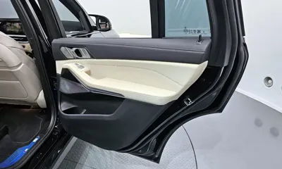 BMW X7 2025, 22913 км, за 91984.63 USD - фото 25