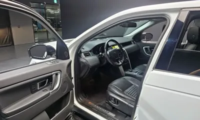 Land Rover Discovery Sport 2017, 70604 км, за 9717.09 USD - фото 11