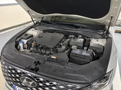 Hyundai Grandeur 2021, 79000 км, за 14983.72 USD