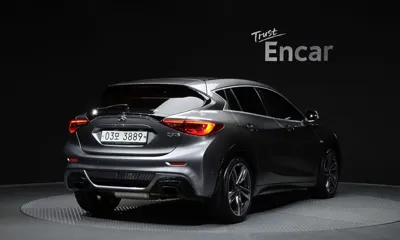 Infiniti Q30 2017, 100910 км, за 5618.72 USD
