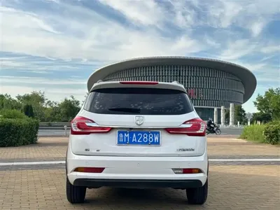 Baojun 310W 2017, 60000 км, за 2210.14 USD