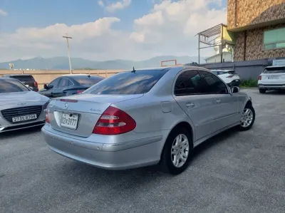 Mercedes-Benz E-Class 2005, 144974 км, за 3575.37 USD