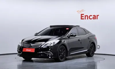 Hyundai Grandeur · 2015 год