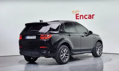 Land Rover Discovery Sport 2024, 7347 км, за 30346.81 USD