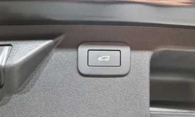 Land Rover Discovery Sport 2024, 7347 км, за 30346.81 USD - фото 20