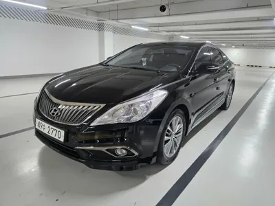 Hyundai Grandeur · 2015 год