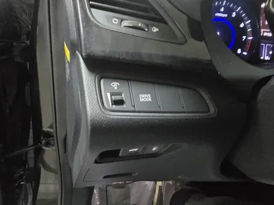Hyundai Grandeur 2015, 91107 км, за 4825.49 USD - фото 12