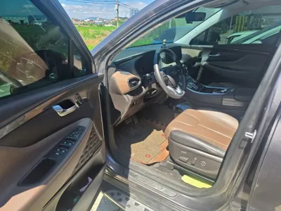 Hyundai Santafe 2022, 176743 км, за 14332.26 USD