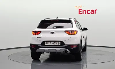 Kia Stonic 2019, 63655 км, за 13220.53 USD