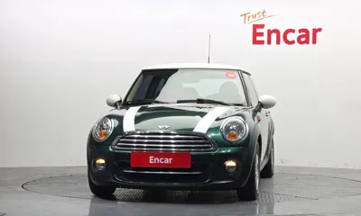 MINI Cooper 2013, 97298 км, за 2049.18 USD