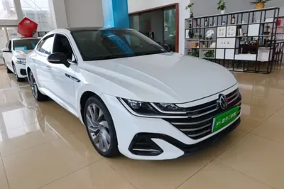 Volkswagen FAW-Volkswagen CC 2023, 119800 км, за 19940 USD