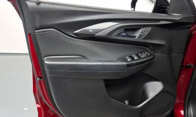 ChevroletGMDaewoo Trailblazer 2022, 46524 км, за 13778.39 USD - фото 24