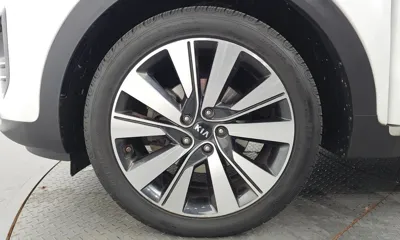 Kia Sportage 2018, 132514 км, за 7615.89 USD