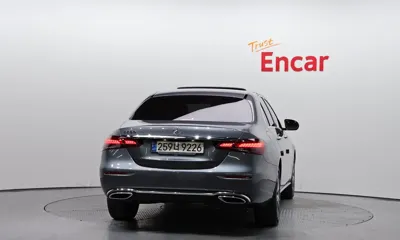Mercedes-Benz E-Class 2021, 65522 км, за 21473.4 USD
