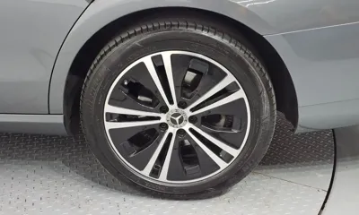 Mercedes-Benz E-Class 2021, 65522 км, за 21473.4 USD