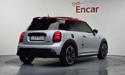 MINI Cooper 2021, 51944 км, за 15203.61 USD