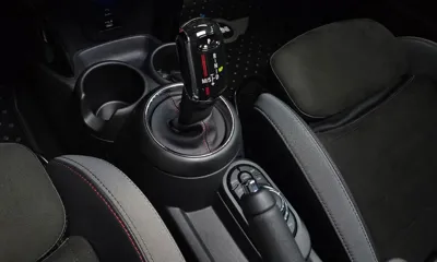 MINI Cooper 2021, 51944 км, за 15097.81 USD - фото 9