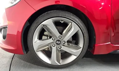 Hyundai Veloster 2013, 51301 км, за 4493.06 USD