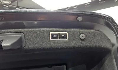 Genesis G70 2021, 77085 км, за 18536.41 USD - фото 20