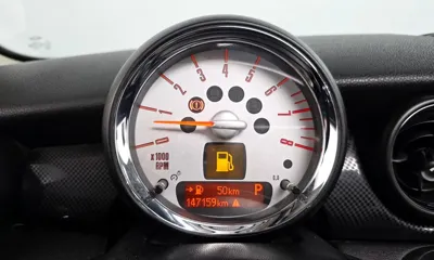 MINI Cooper 2011, 147159 км, за 2582.78 USD - фото 8