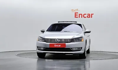 Volkswagen Passat 2013, 130677 км, за 2595.63 USD