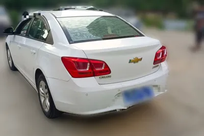 Chevrolet Cruze 2015, 98000 км, за 3199 USD