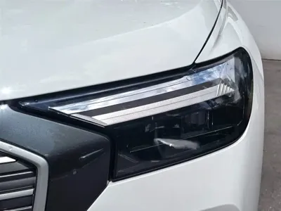 Audi Q4 e-tron 2025, 12300 км, за 21123.96 USD - фото 21