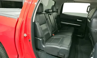 Toyota Tundra 2015, 51942 км, за 28344.89 USD - фото 12