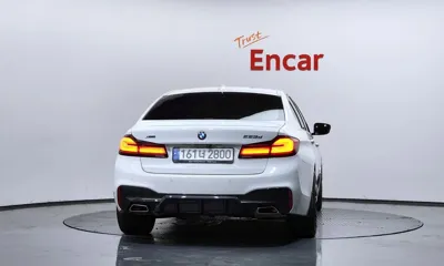 BMW 5-Series 2017, 82396 км, за 17180.08 USD