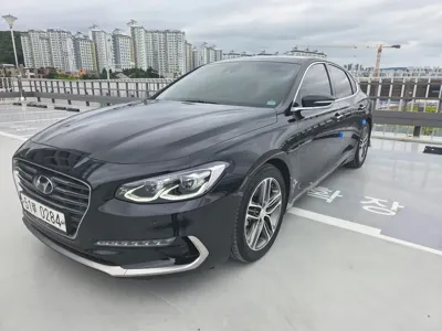 Hyundai Grandeur · 2017 год
