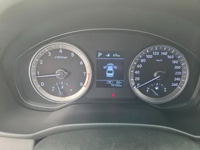 Hyundai Grandeur 2017, 94162 км, за 8970.86 USD - фото 8