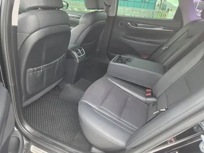 Hyundai Grandeur 2017, 94162 км, за 8970.86 USD - фото 11