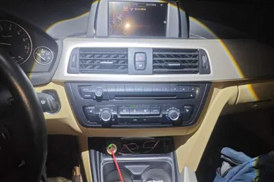 BMW 3 Series 2015, 88200 км, за 7937 USD - фото 10