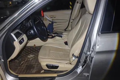 BMW 3 Series 2015, 88200 км, за 7937 USD - фото 12
