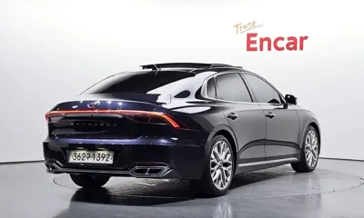Hyundai Grandeur 2022, 99832 км, за 16482.09 USD
