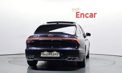 Hyundai Grandeur 2022, 99832 км, за 16482.09 USD