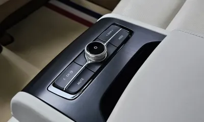 Hyundai Grandeur 2022, 99832 км, за 16458.51 USD - фото 32