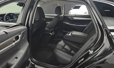 Hyundai Grandeur 2023, 24782 км, за 19963 USD - фото 12