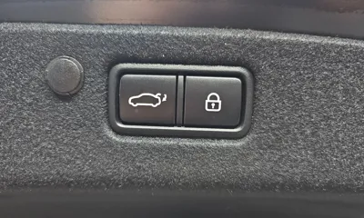 Hyundai Grandeur 2023, 24782 км, за 19963 USD - фото 33