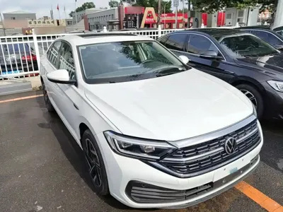 Volkswagen Sagitar 2026, 1300 км, за 16349.55 USD