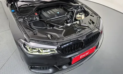 BMW 5-Series 2018, 140946 км, за 14113.17 USD - фото 6