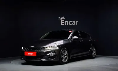 Kia K5 · 2023 год