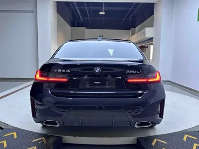 BMW 3 Series 2023, 26000 км, за 33909.09 USD