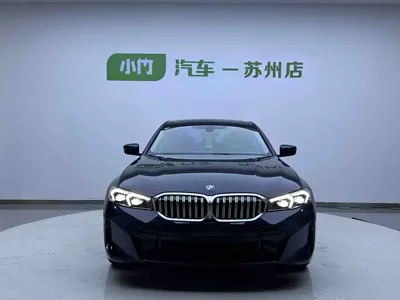 BMW 3 Series 2023, 26000 км, за 33909.09 USD