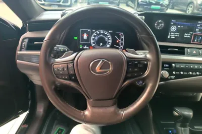 Lexus ES 2020, 83500 км, за 31372 USD - фото 20