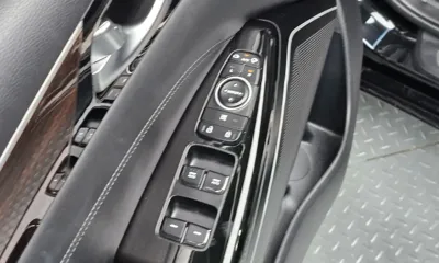 Kia K7 2018, 86807 км, за 8861.76 USD - фото 19